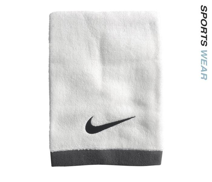 Nike Fundamental Towel - White 